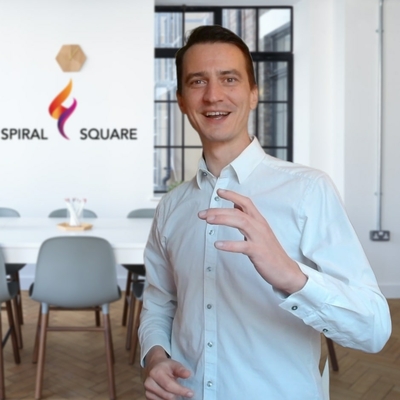 s2-team-julian-square-min